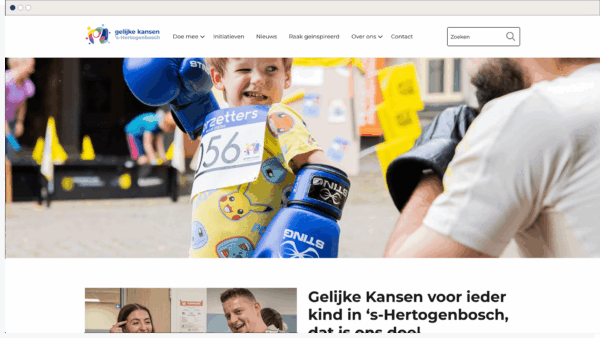 Screenshot van de website van Gelijke Kansen ’s-Hertogenbosch met een kind dat bokshandschoenen draagt tijdens een activiteit. De pagina toont de header met het logo en navigatie van de gemeentewebsite.